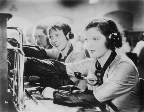 1920s flapper gossip phone operators 