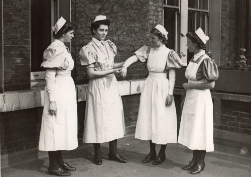 1940s nurse uniform