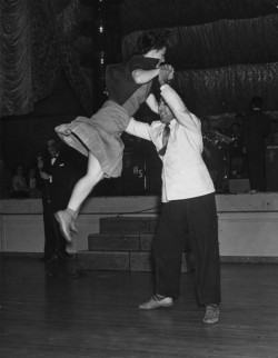 Hal Chavoor Takier Betty Roeser jitterbug champs 1930s